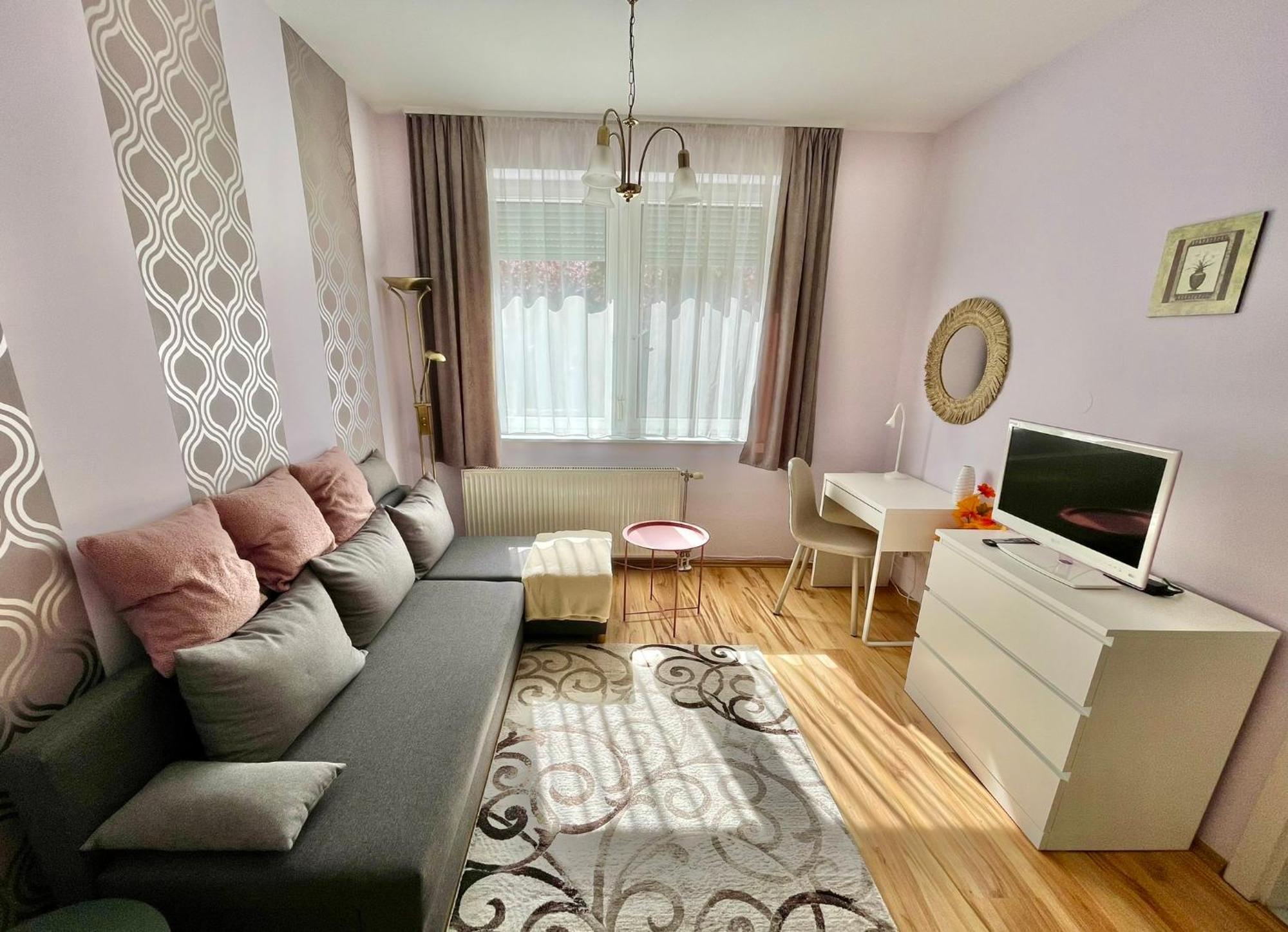 Tavirozsa 1A Apartment Heviz Exterior photo